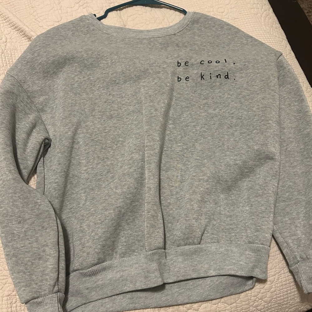 SHEIN crewneck